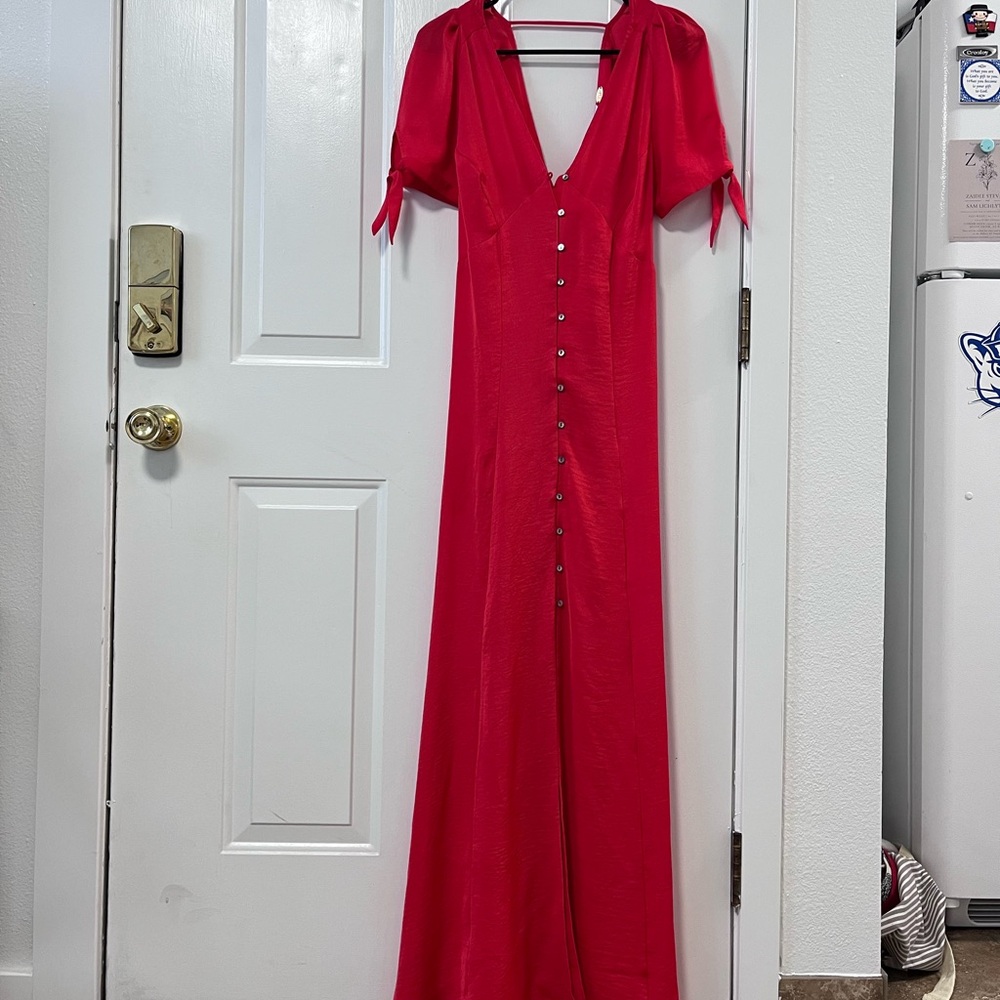Elegant Red Maxi Dress